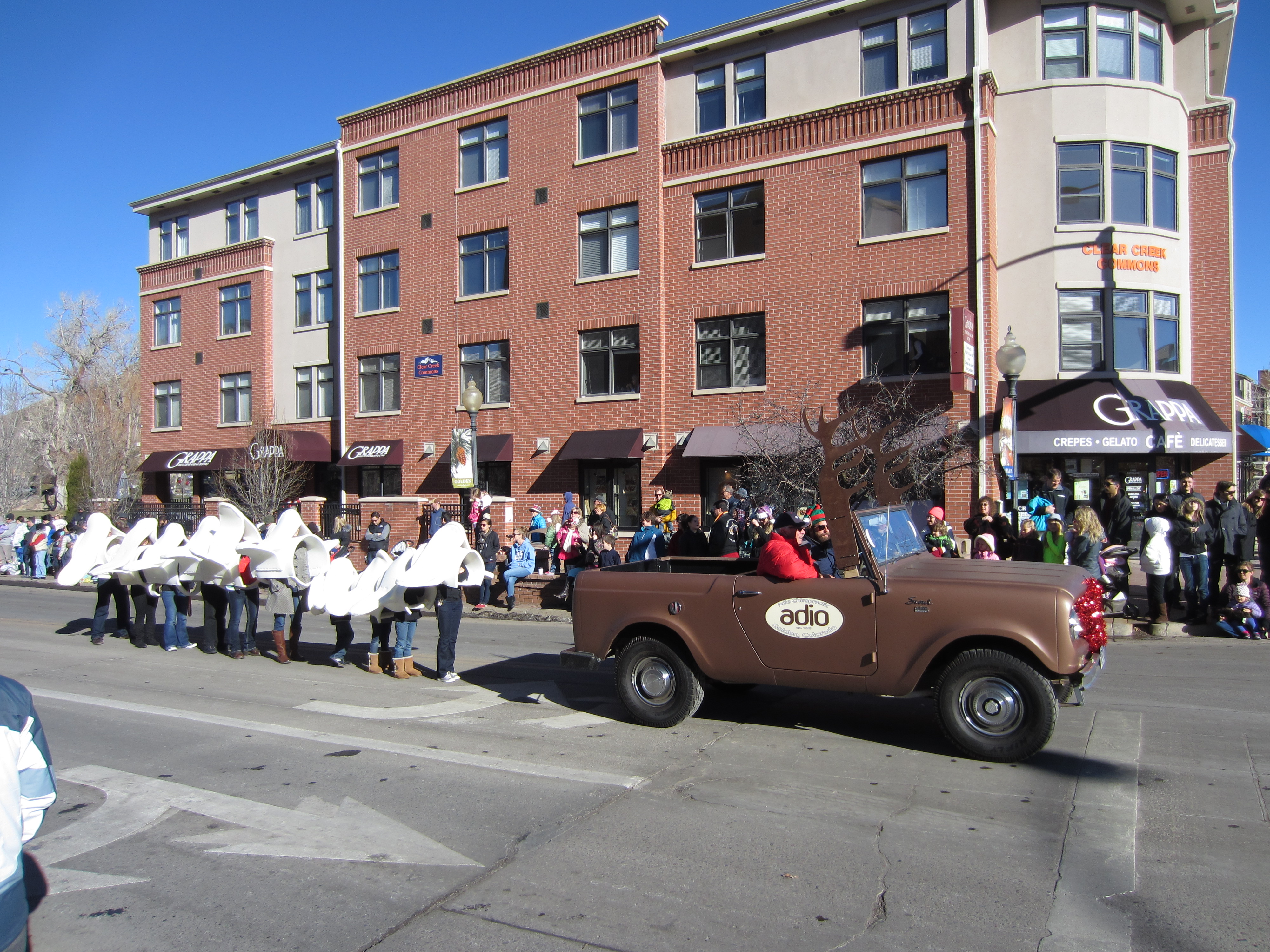 Olde Golden Christmas Parade Not Your Average Engineer