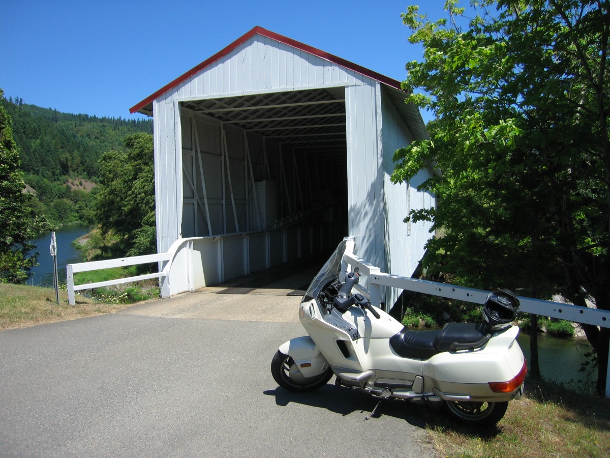 Checking out the Milo Academy Covered Bridge with my PC800.