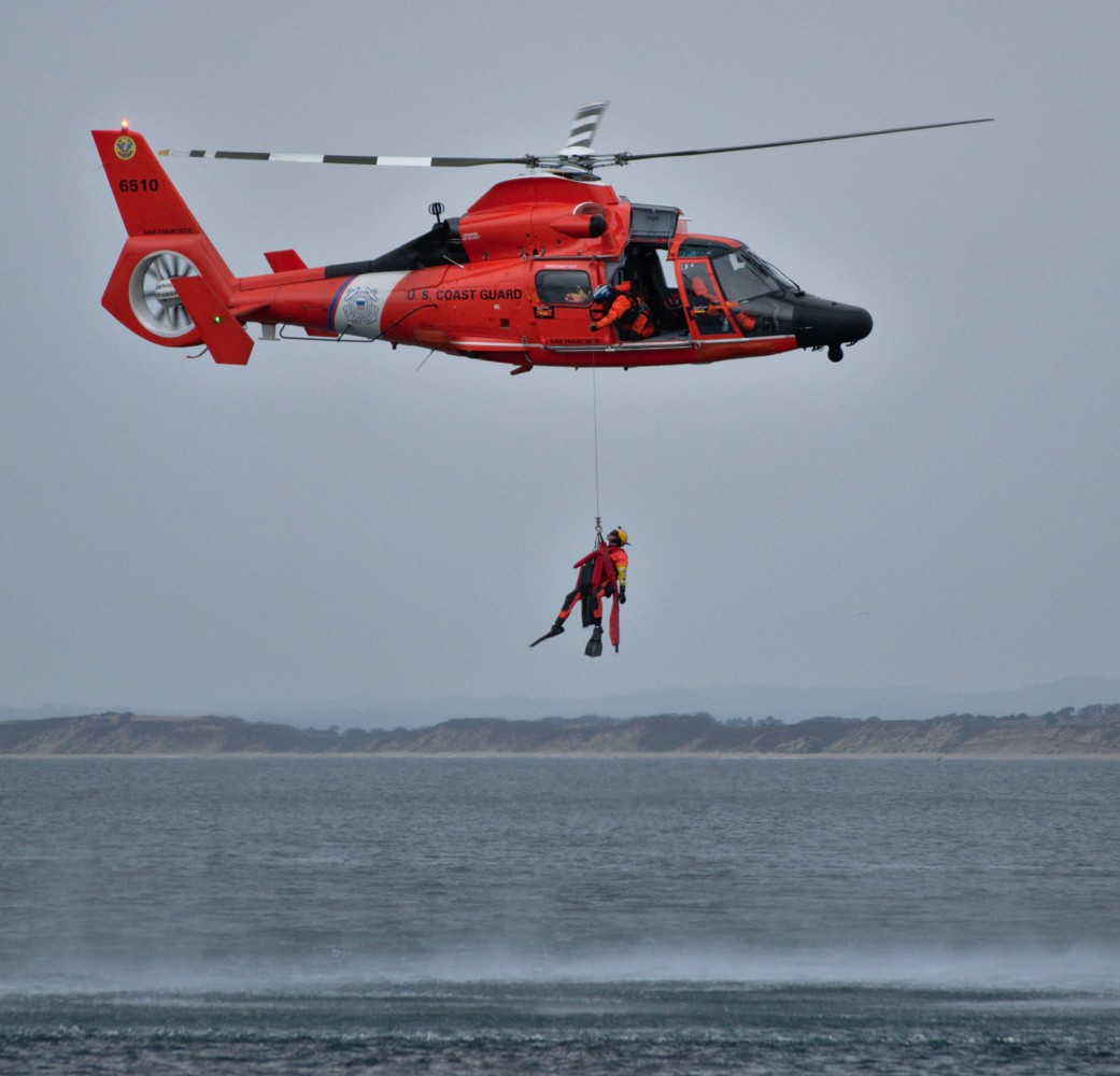 helicopter yacht rescue